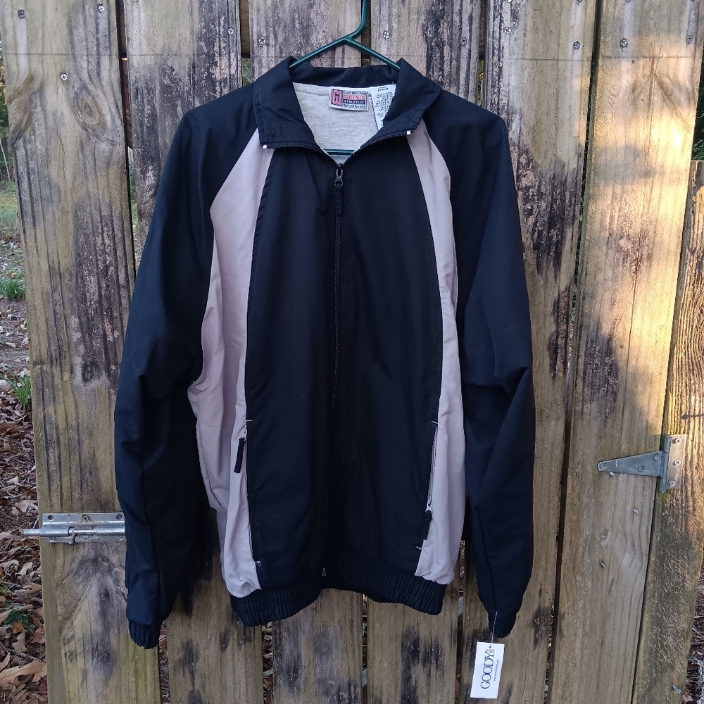 Generation One Athletics NWT Black/Gray Microfiber Water Repellent Trac Jacket L